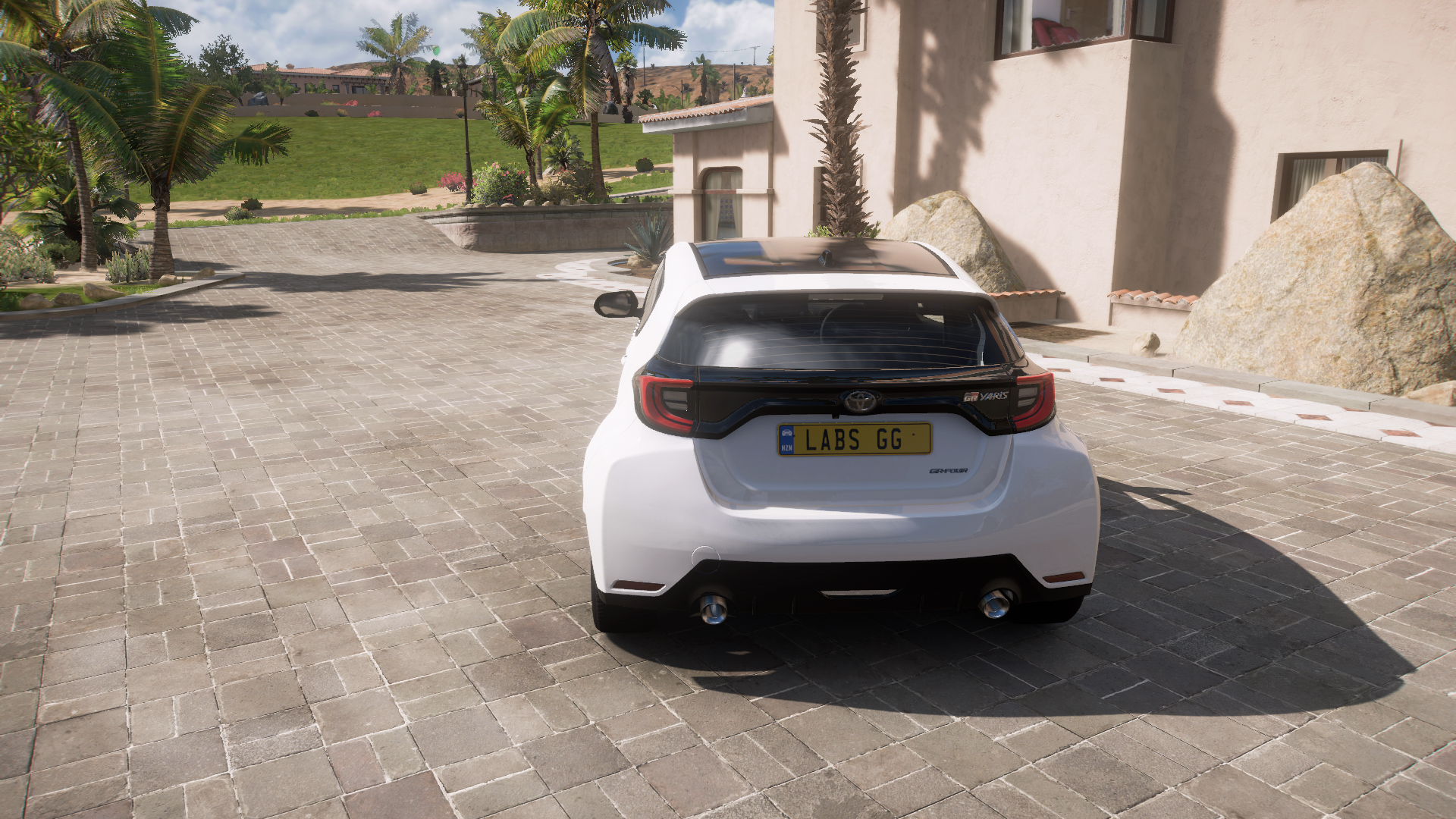 2021 Toyota Gr Yaris – view 3