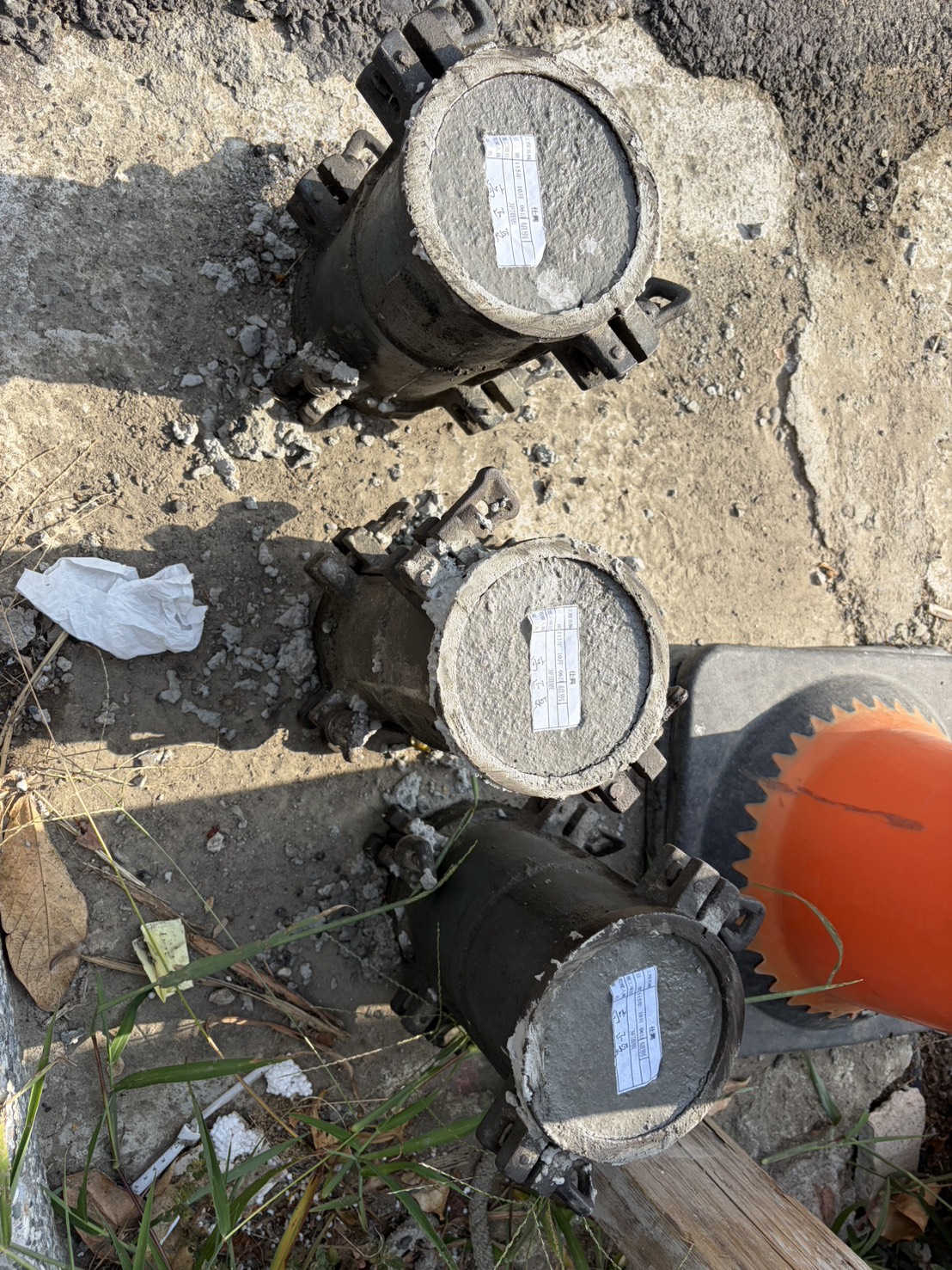 地面管建造工程的現場細節。