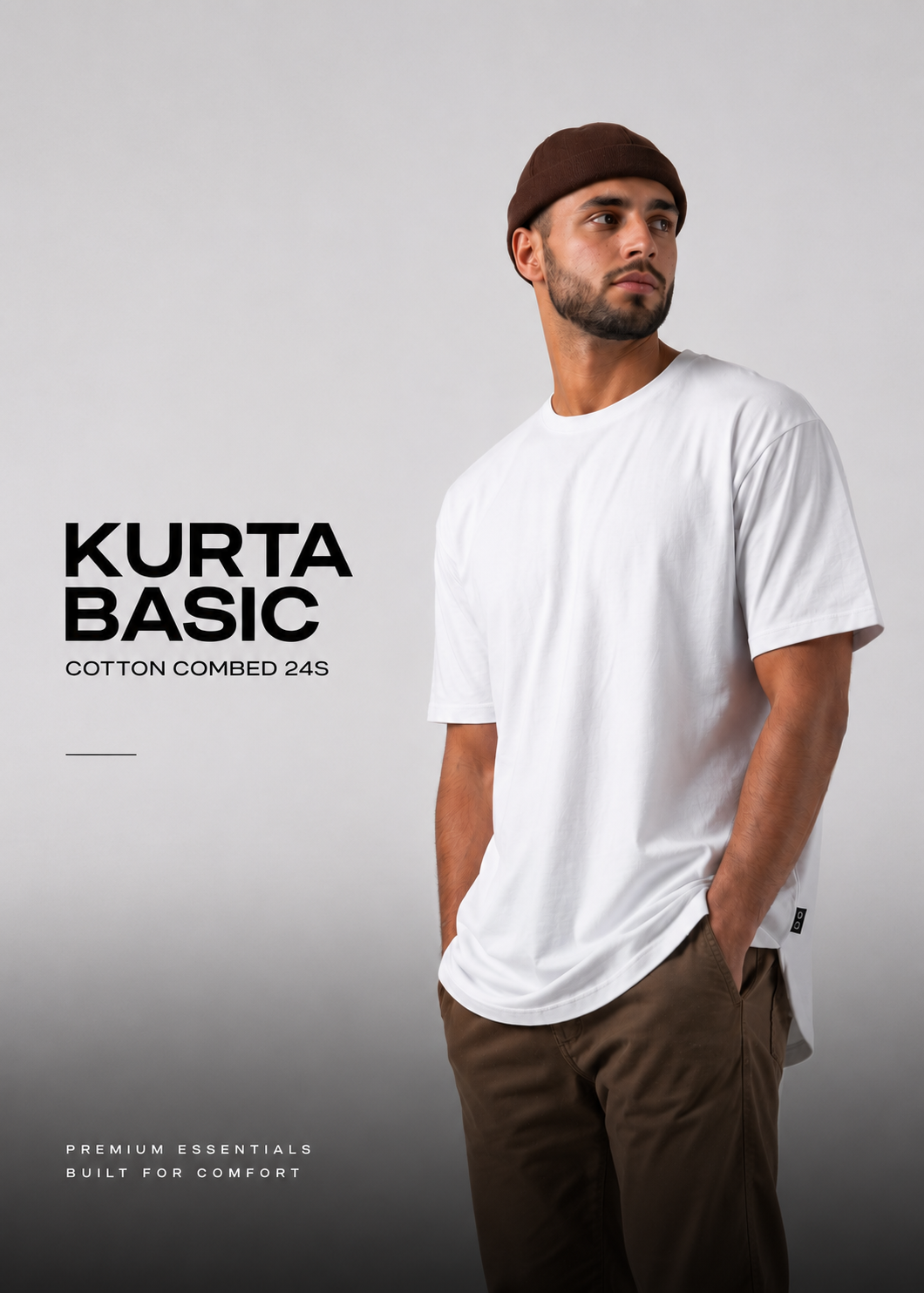 Model mengenakan koleksi MUST Muslimstreetwear