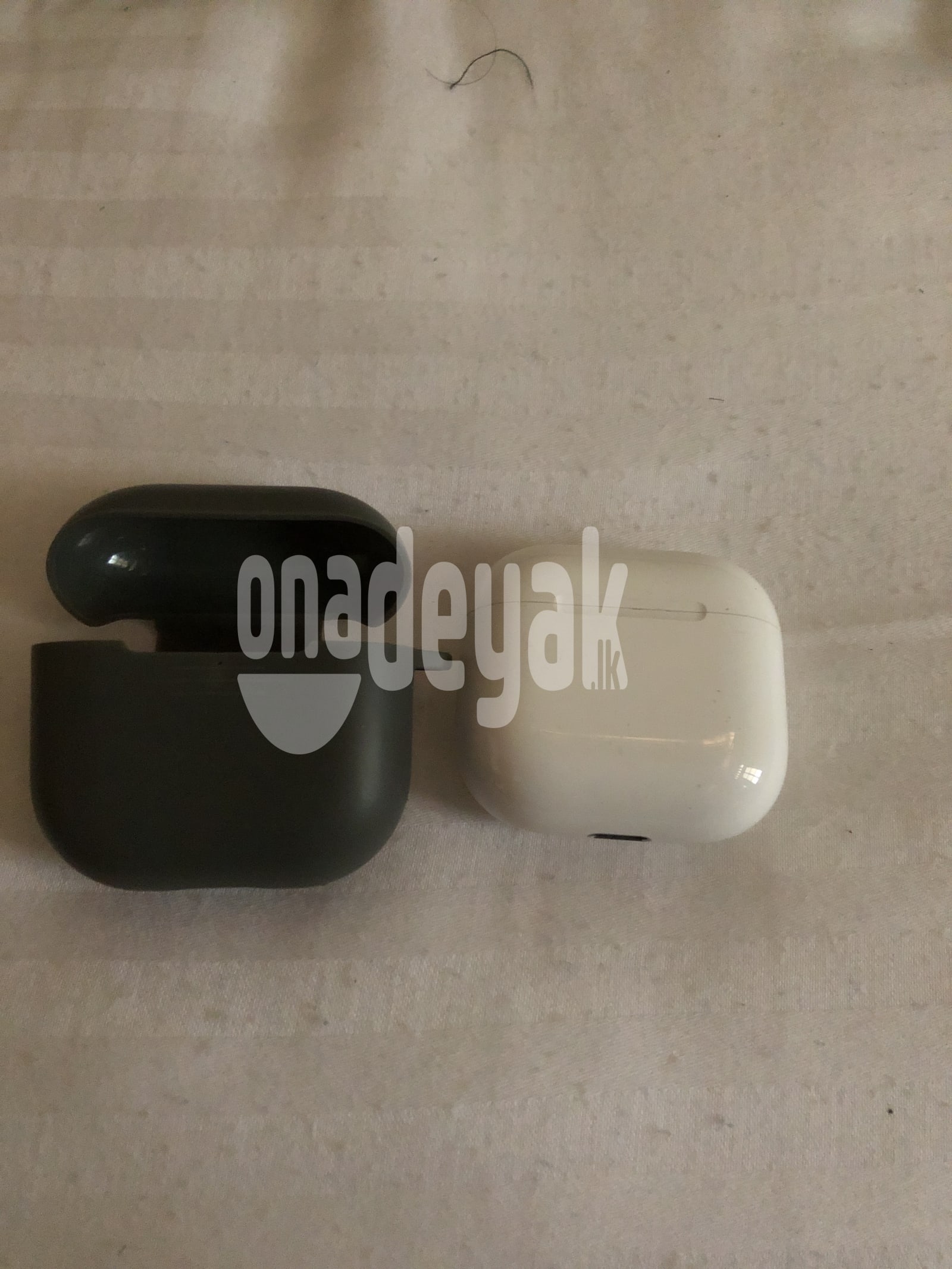 Apple Headphones