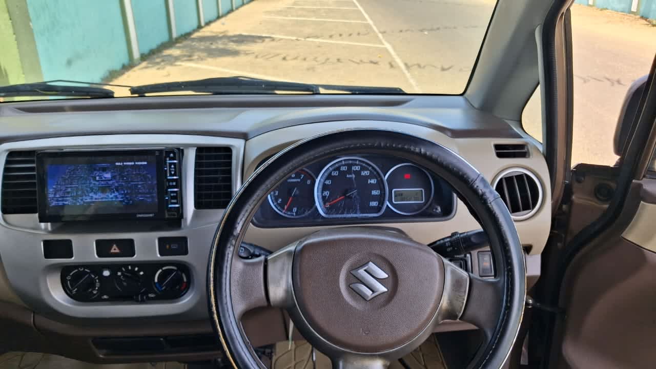 Suzuki Zen 2011 5