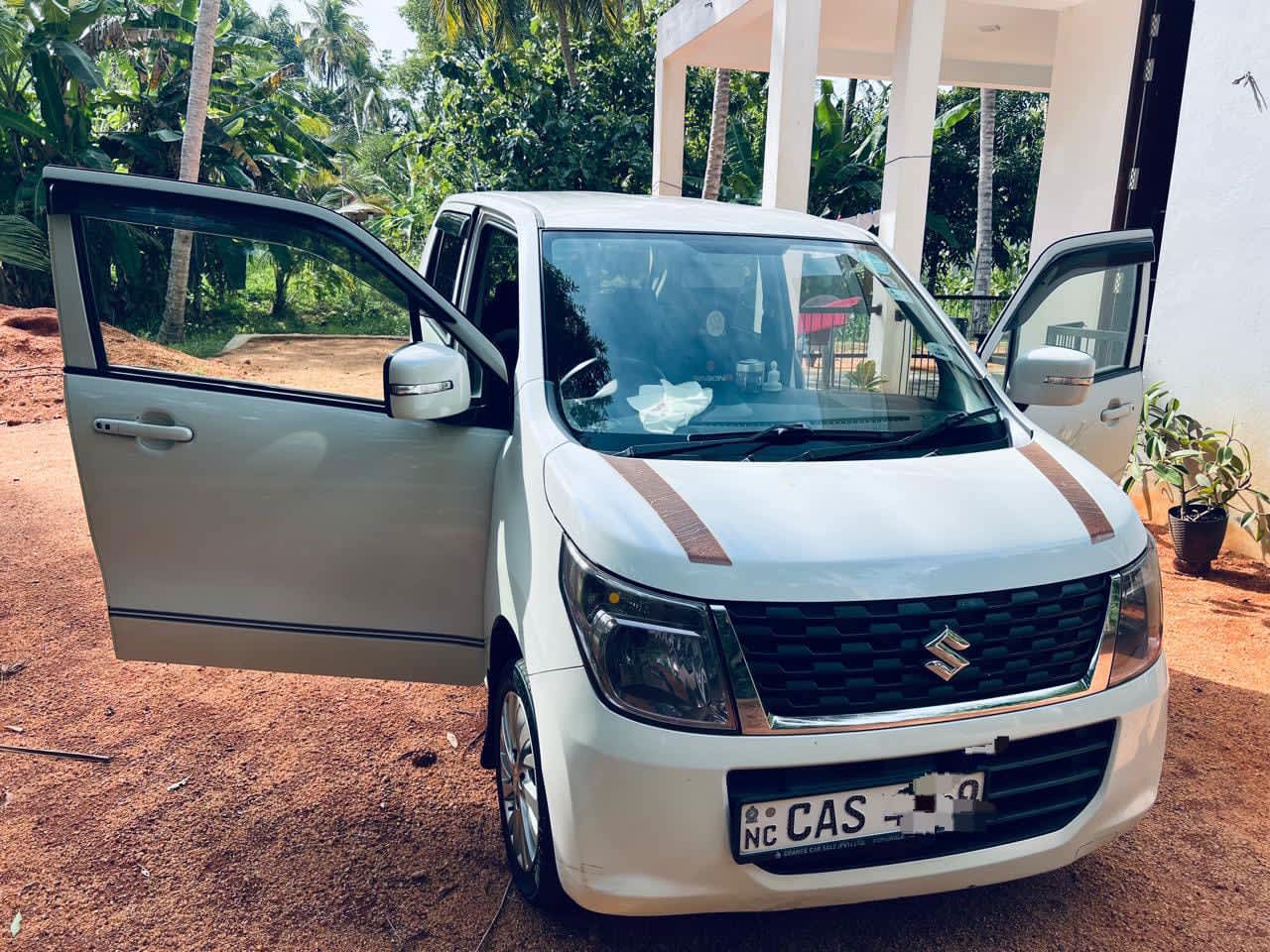 Suzuki Wagon R FX 2016 1