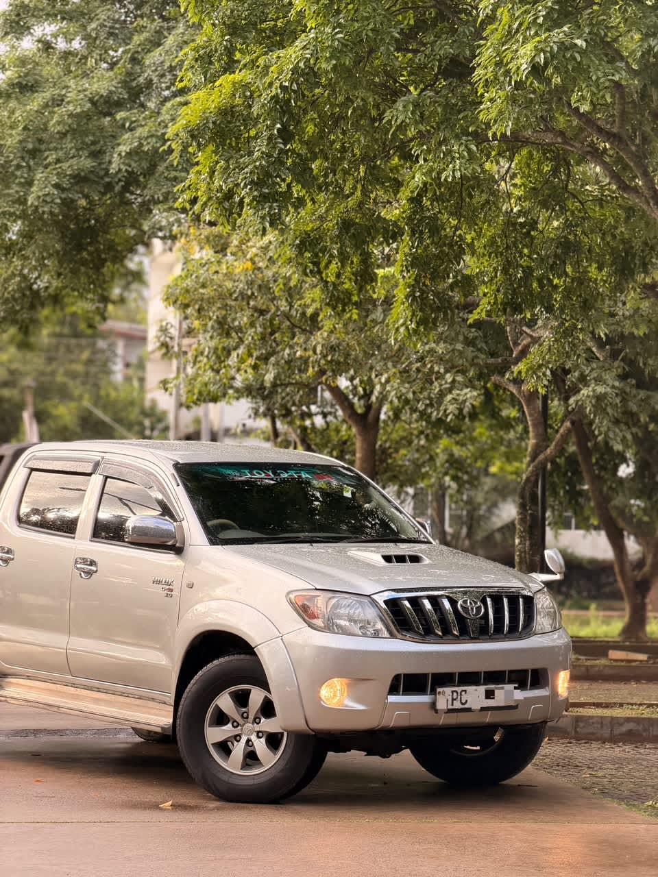 Toyota Hilux 2008 4