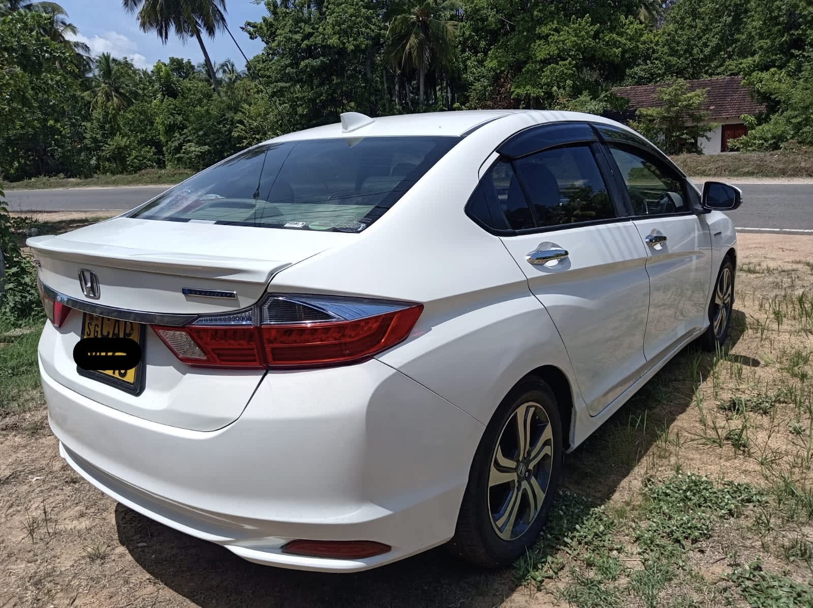 Honda Grace 2014 5
