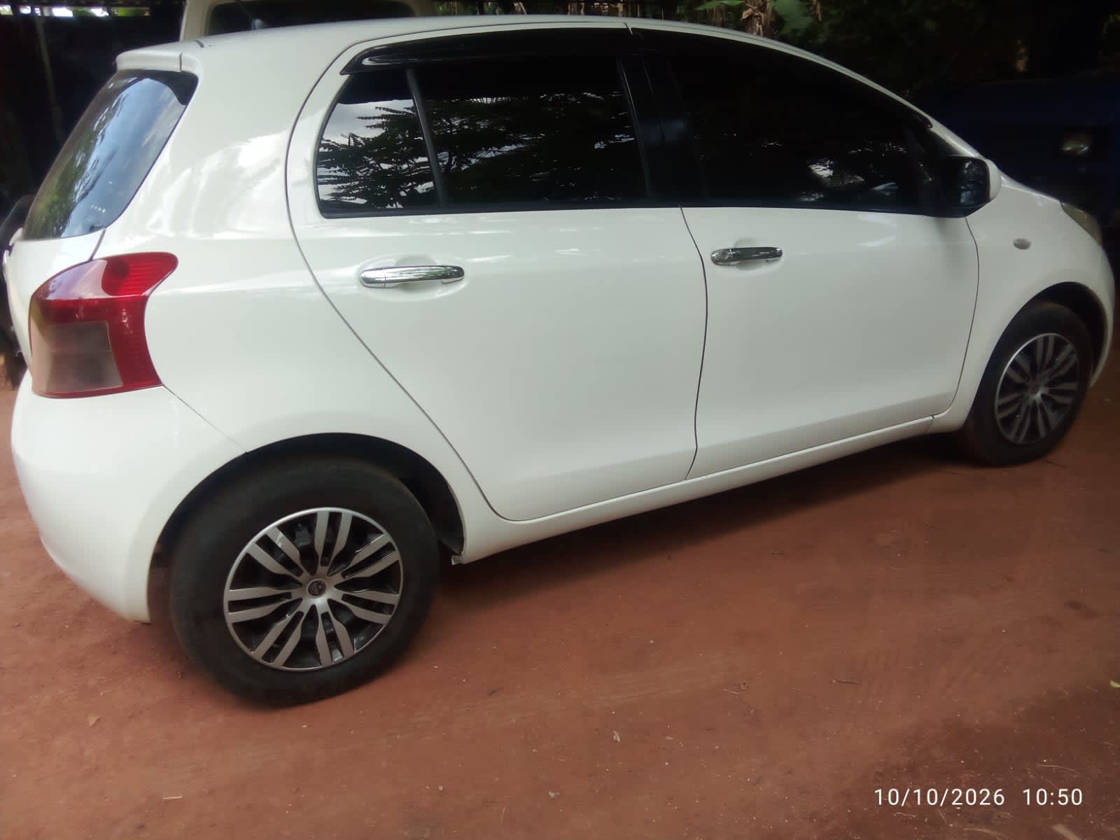 Toyota Vitz 2007 3