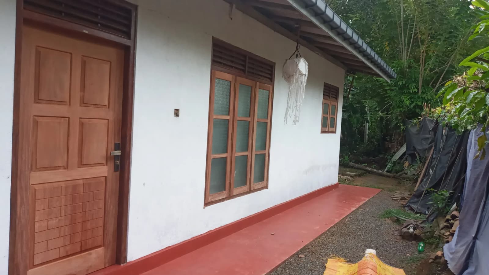 House and land – Houses for Sale in Baddegama, Galle – photo 1 of 4