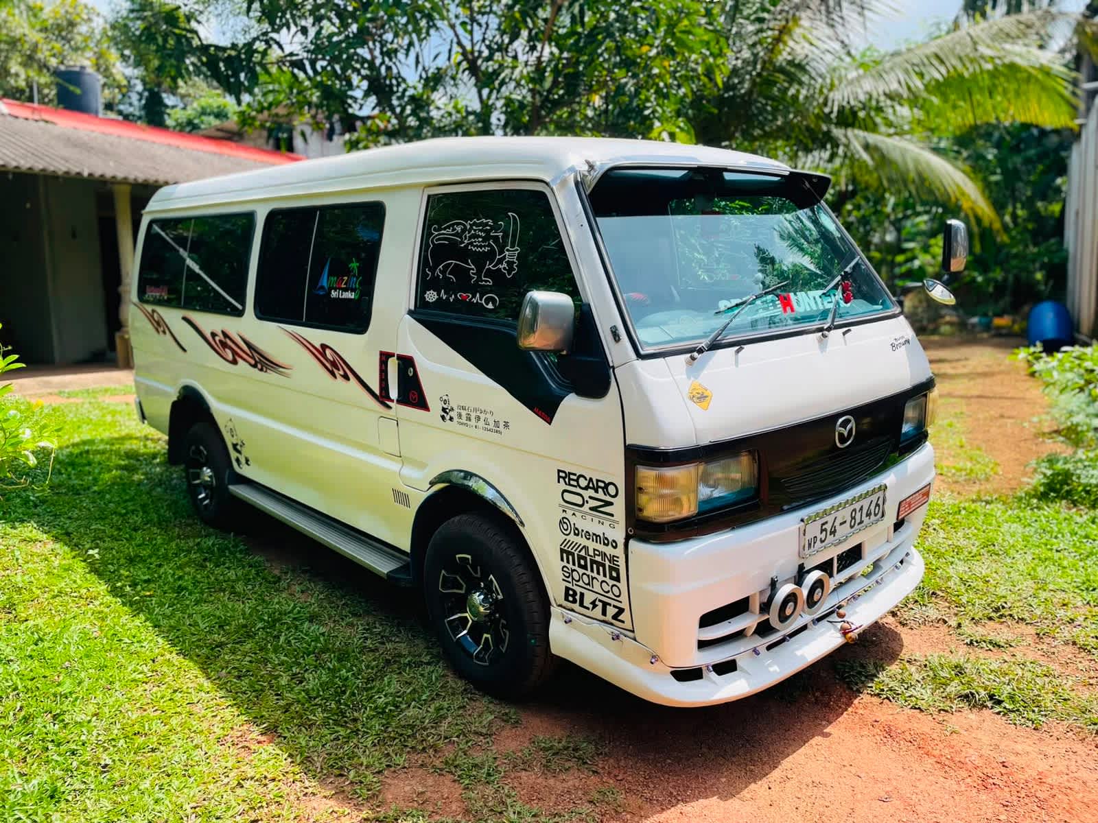 Mazda Bongo Van Rent A car Kadawatha – Rent Vehicle in Kadawatha, Gampaha – photo 2 of 5