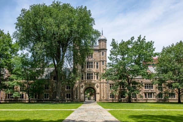 Colleges That Require the Essay Portion of ACT or SAT for Admission