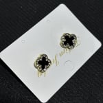 Brincos Elegantes De Trevo De Agulha De Prata Com Detalhes De Diamante-Minimalista Chique