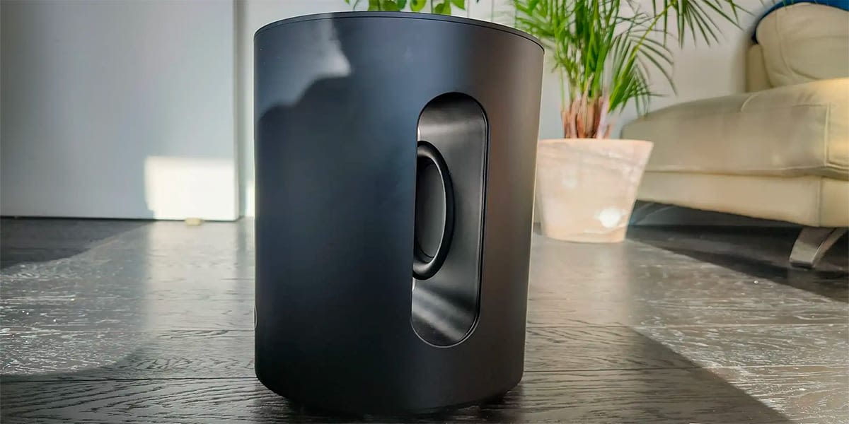 Techadvisor tester Sonos Sub mini