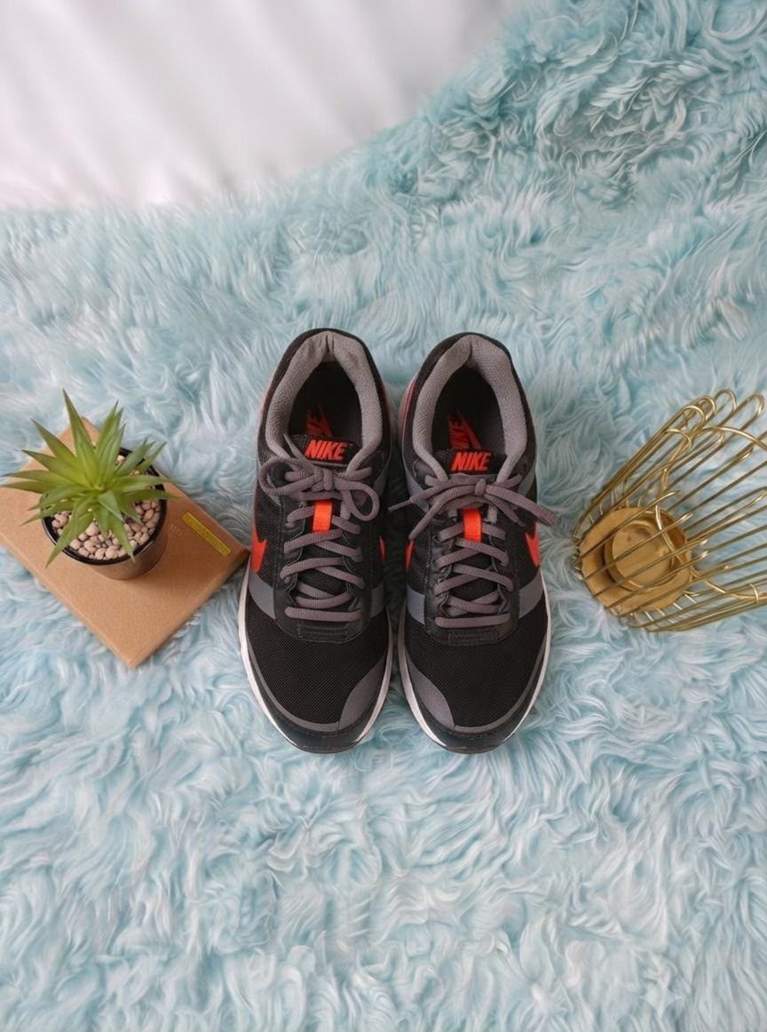 Nike Air Relentless
