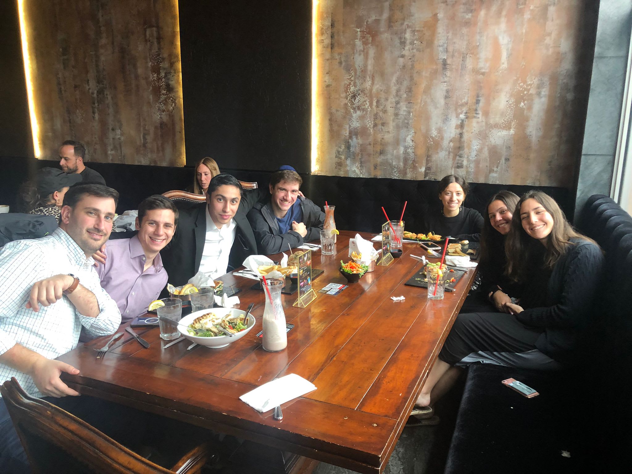 Hollywood fellows planning for an epic shabbaton