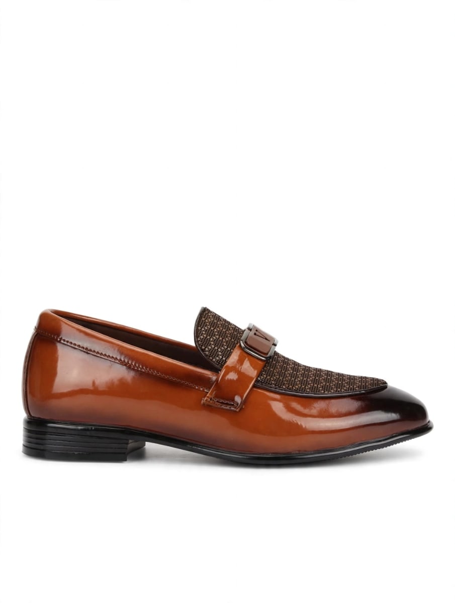 Aura Brown Gradient Loafer