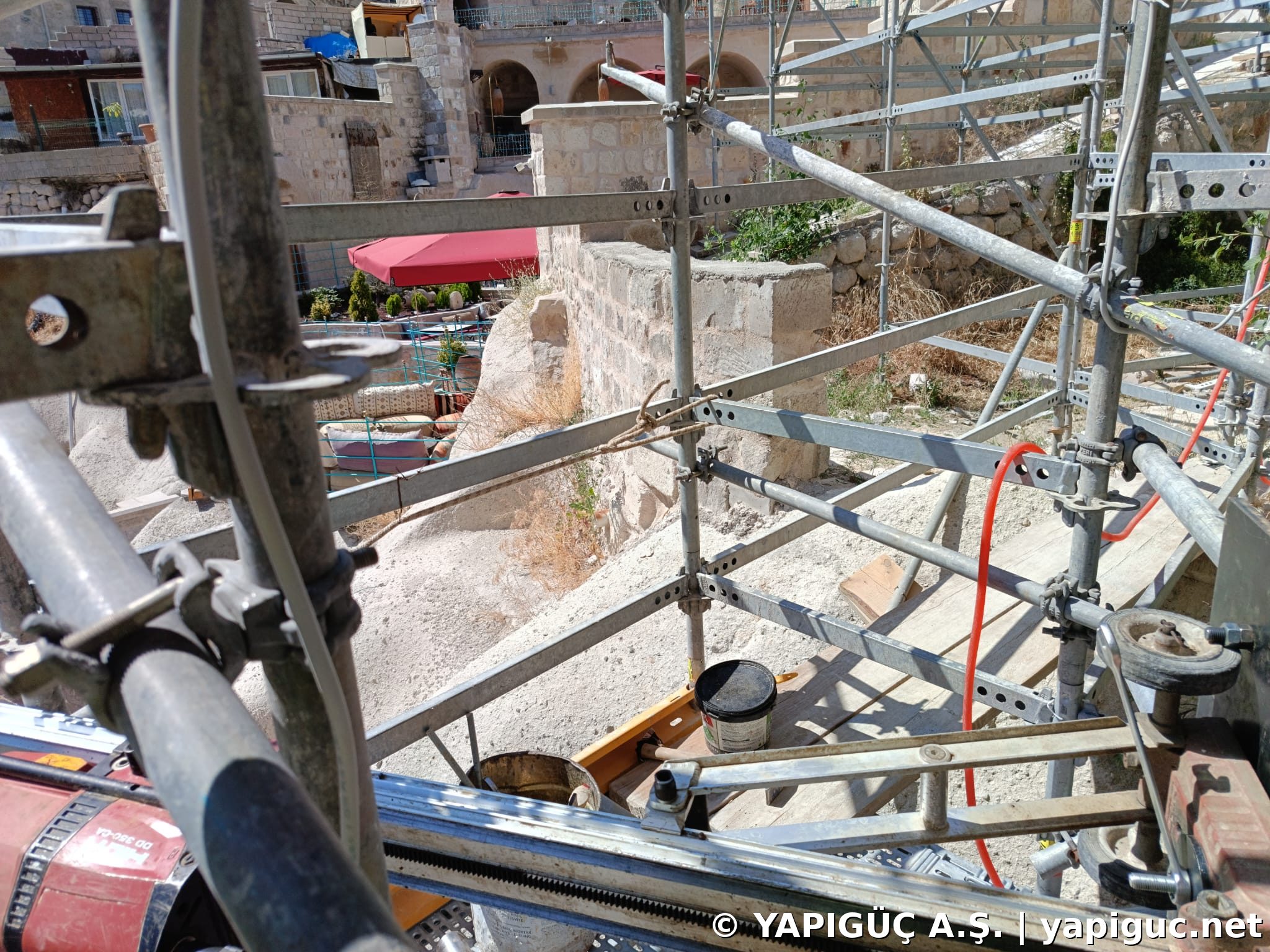 YAPIGÜÇ Restorasyon Uygulaması 233