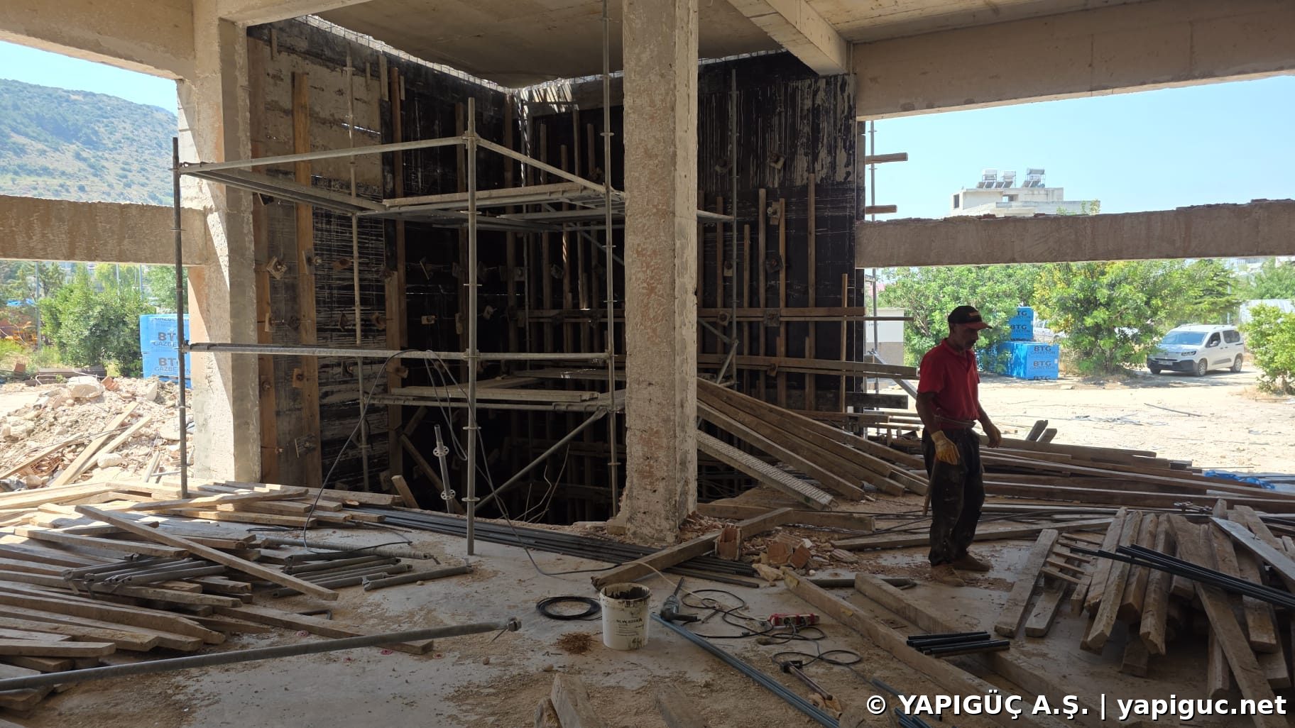 YAPIGÜÇ Restorasyon Uygulaması 223