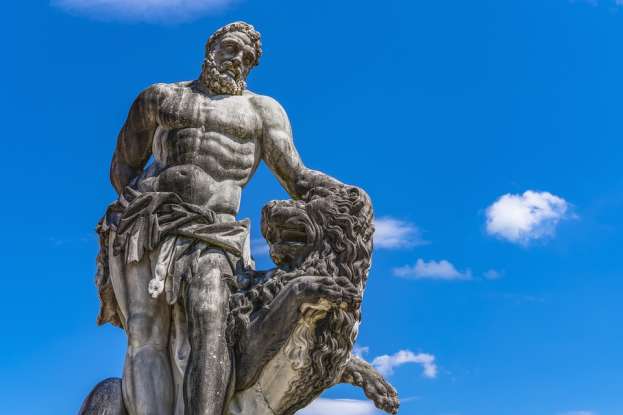 15. Which of these creatures does Heracles not defeat?
