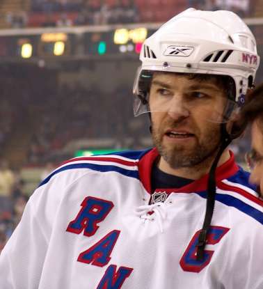 2. Gretzky holds the record for most points in the regular season, but who
