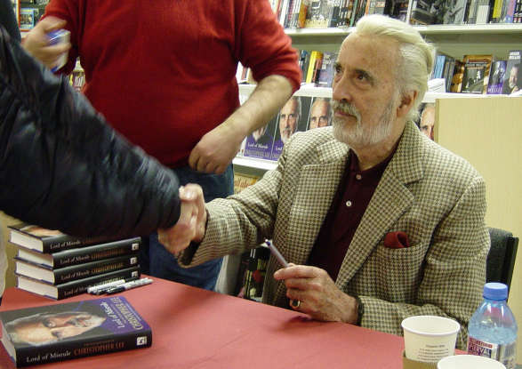 7. Who portrays Count Dooku?