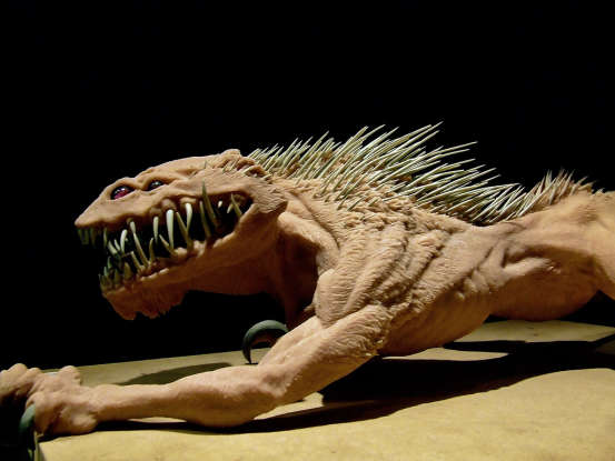 8. In the arena scene, what creature scratches Padmé on her back?