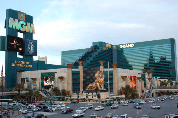 17. What famous resort in Las Vegas has the characters on display?