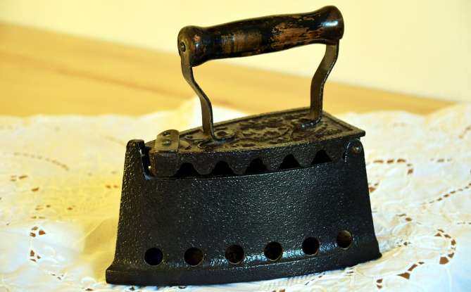 31. Which antique item is this?
