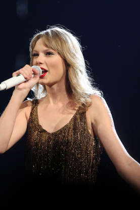 9. Complete the lyrics from "Shake It Off": "But I keep cruising, can