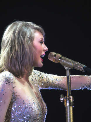 25. Complete the lyrics from "The Story of Us": "I used to think one day we