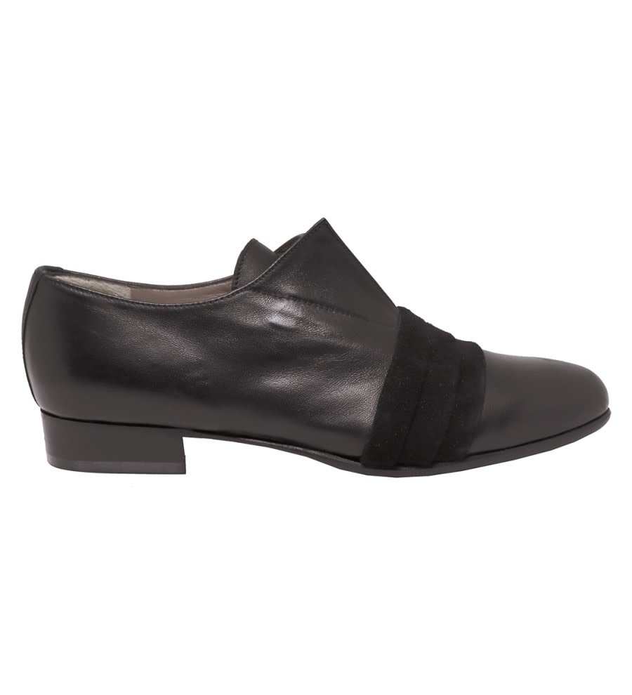 Pleated Leather Brogues Pleated Leather Brogues