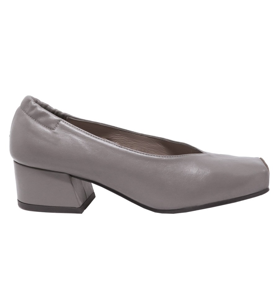 Square-Toe Leather Pumps Square-Toe Leather Pumps