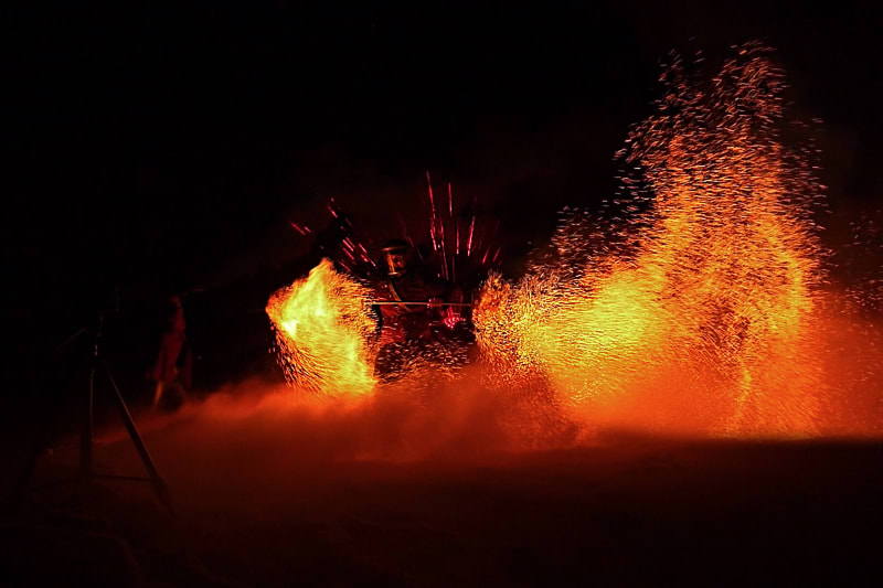 Divadelní fireshow 4 – Firelovers