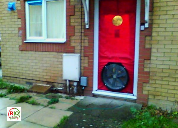 Blower Door Airtightness Test Setup
