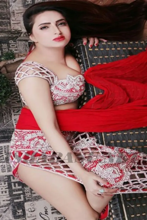 call girl in Lower Parel