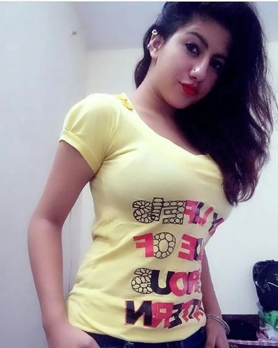 Model Call Girl Escorts