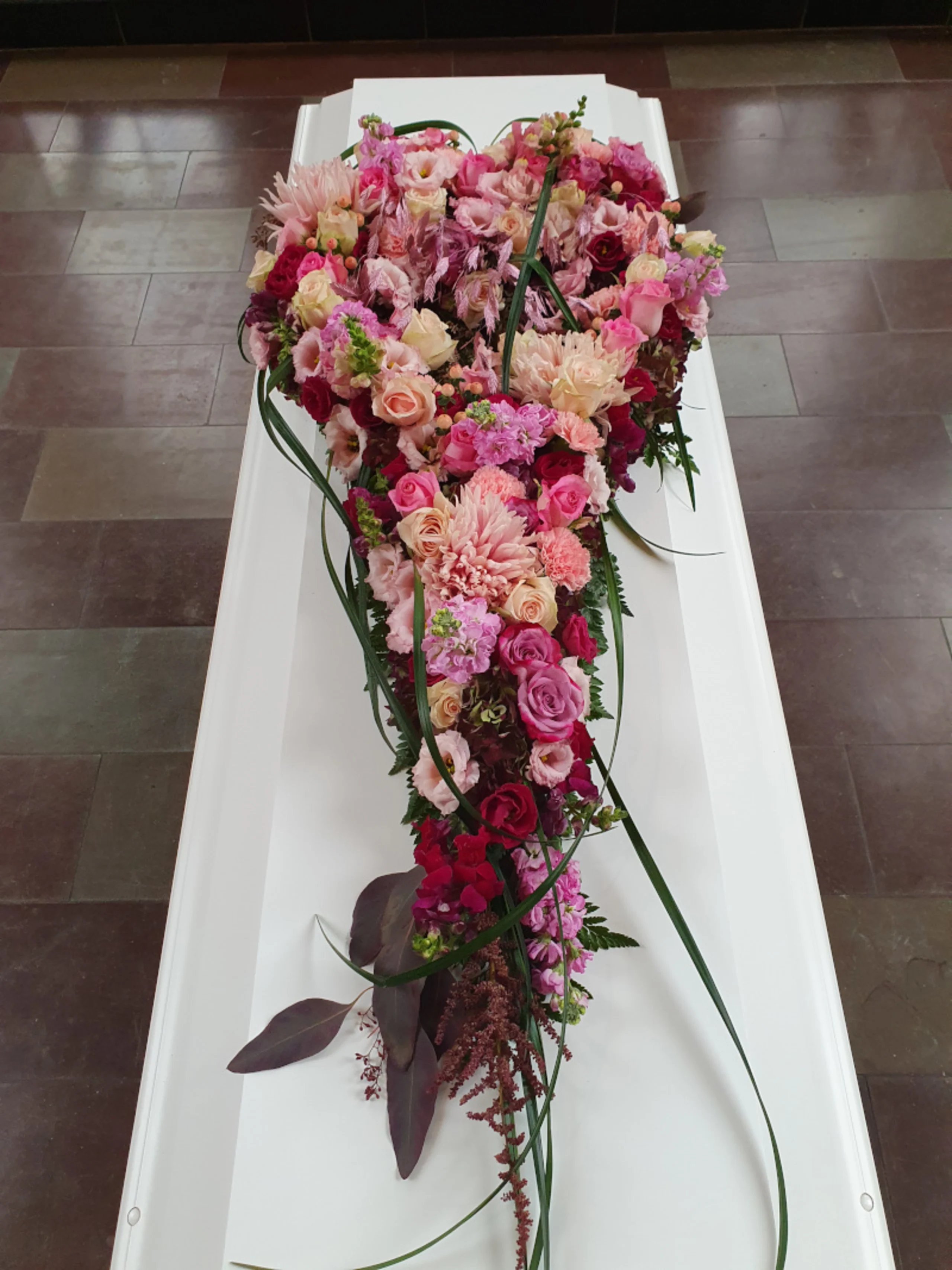 Hvor lang tid tager en bisættelse?