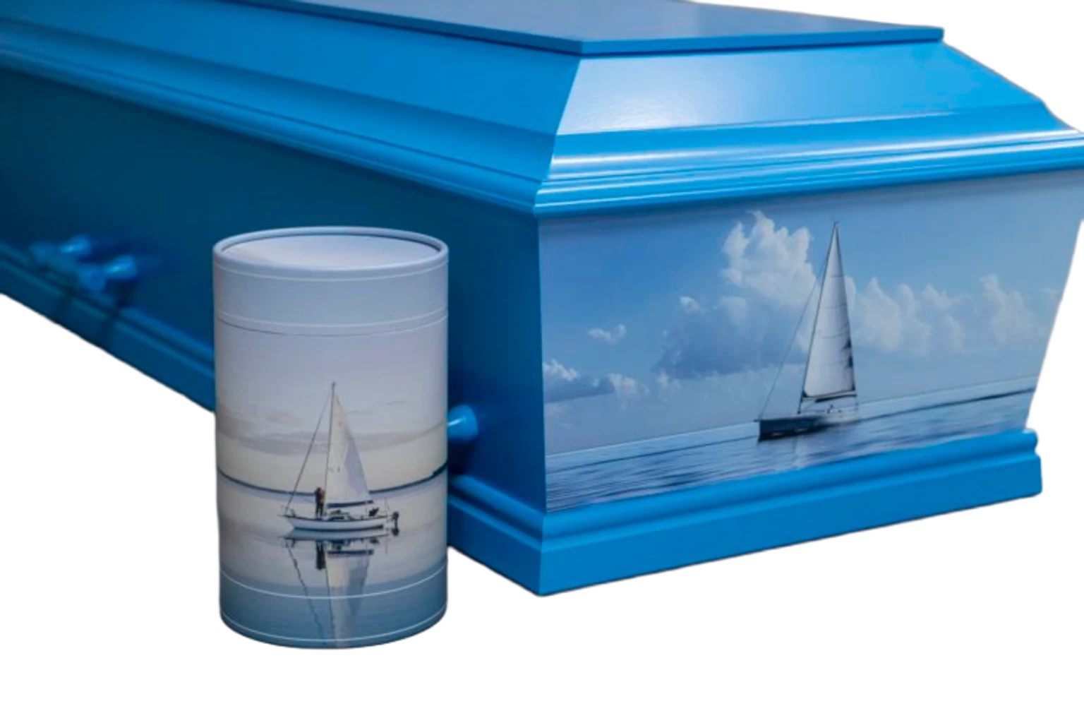 Personlig kiste og urne. Blå kiste med sejlskib og urne med sejlermotiv.