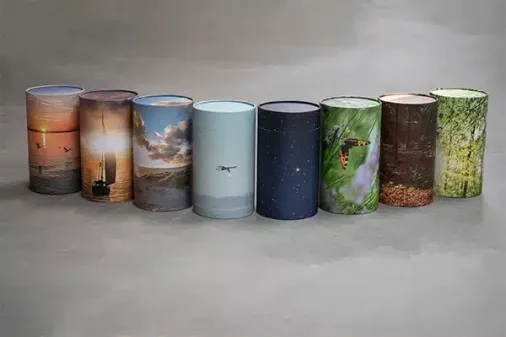 8 papirurner med forskellige motiver