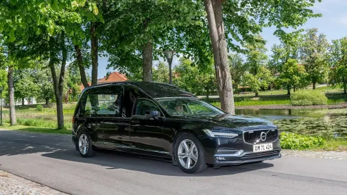 rustvogn_paa-vej_forfra_skraa2