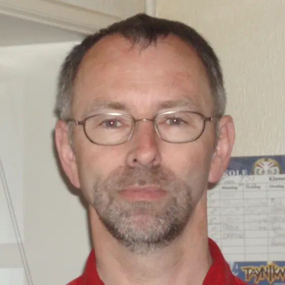 Aage i Nielsen og Toubøl skjorte