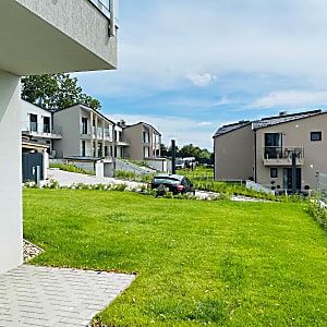 Üröm-i Lakóparkban ikerház eladó. D2. #4