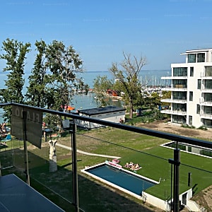 Siófok Ezüstparton ÖRÖK PANORÁMÁS lakás eladó #7