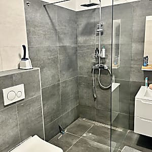 KIADÓ újszerű ikerház Tükörhegyen #3