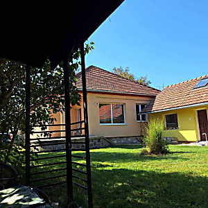 Kiadó házrész Törökbálinton #8