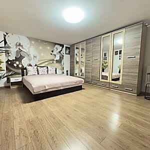 Budaörsön 50m2-es N+2 szobás, jó állapotú házrész #2