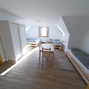 Újszerű, modern vendégház eladó Vértesbogláron #5