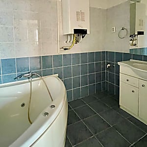 Budapest XX. kerületben nagyon jó állapotú, panorámás téglalakás eladó #4