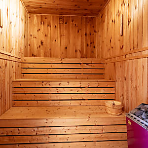 Exkluzív háromszintes villa Szentendre Pismány-hegyén #23