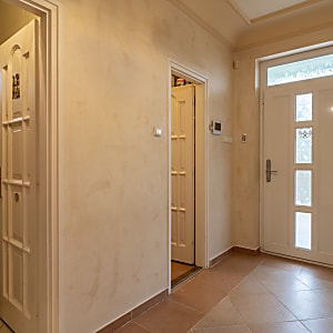 Exkluzív háromszintes villa Szentendre Pismány-hegyén #16