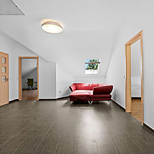 Törökbálint-Tükörhegyen szépen felújított, medencés családi ház eladó #12