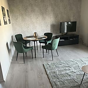 Fiatalos, teraszos lakás eladó a II. kerület kedvelt részén, a Búzavirág utcában #4