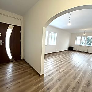 Törökbálinton felújított, 2 lakásos ház eladó #1